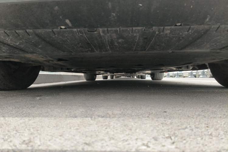 Used Volvo S90 2022 B5 Zhiyi Luxury Edition Chassis Front
