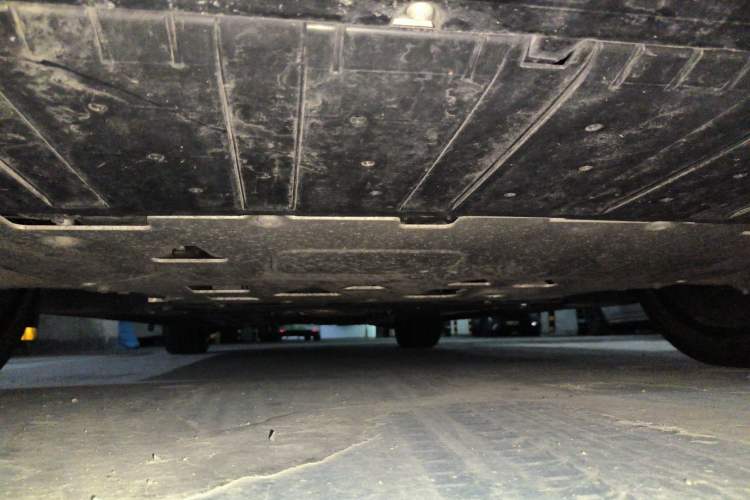 Used Volvo S90 2022 B5 Zhiya Luxury Edition Chassis Front