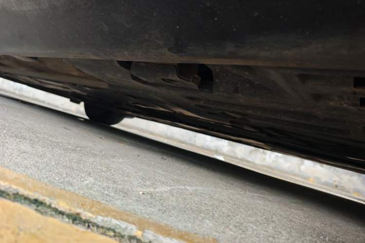 Used Volvo S90 2022 B5 Zhiyi Luxury Edition Chassis Rear Left
