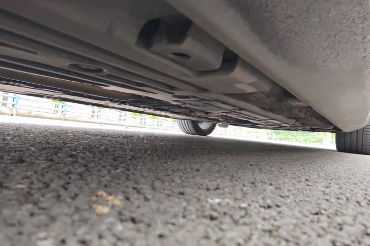 Used Volvo S90 2022 B5 Zhiyuan Luxury Edition Chassis Rear Right