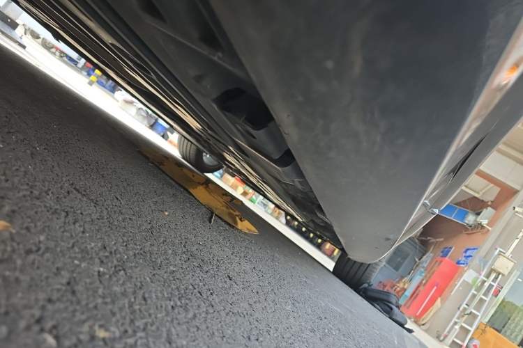 Used Volvo S90 2022 B5 Zhiyuan Luxury Edition Chassis Rear Right