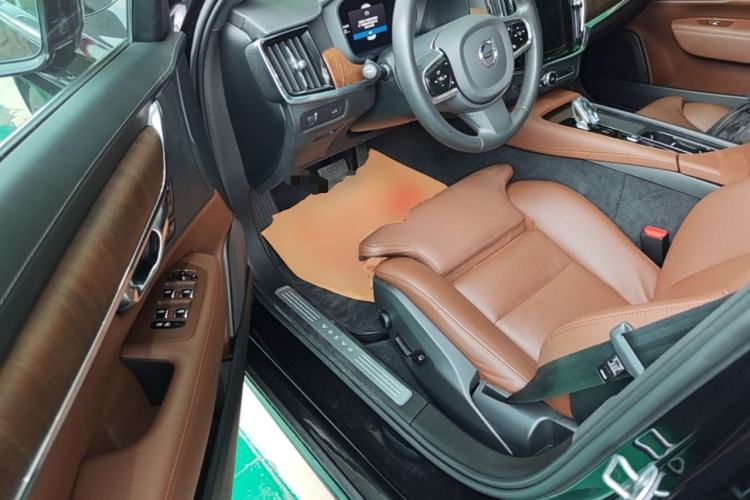Used Volvo S90 2022 B5 Zhiyuan Luxury Edition Driver Seat
