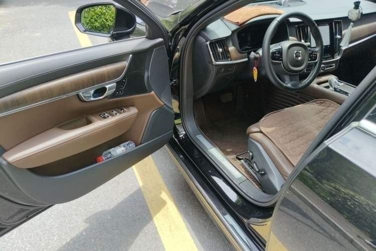 Used Volvo S90 2022 B5 Zhiyuan Luxury Edition Driver Seat