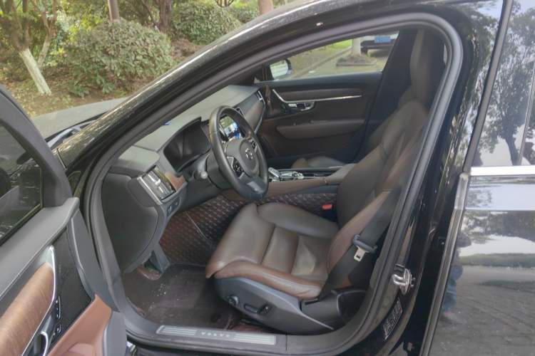 Used Volvo S90 2022 B5 Zhiyuan Luxury Edition Driver Seat
