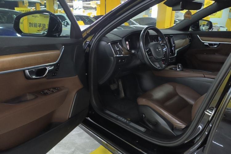 Used Volvo S90 2022 B5 Zhiyi Luxury Edition Driver Seat