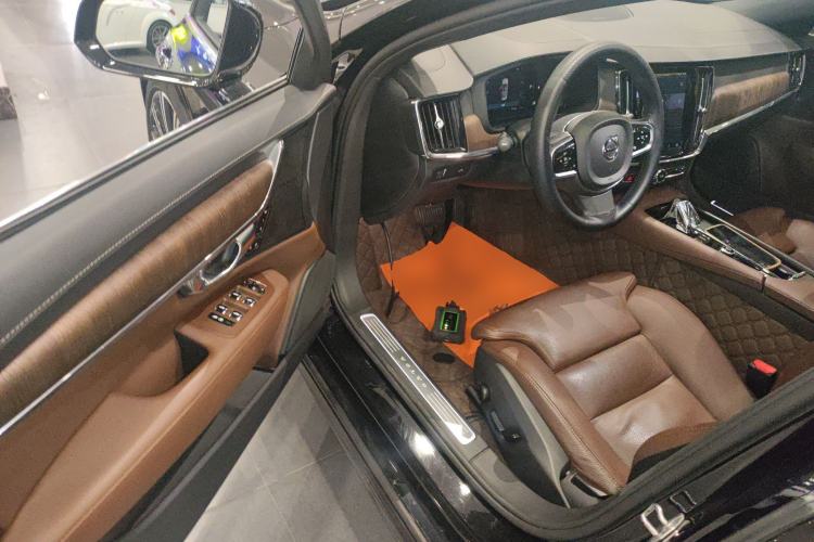 Used Volvo S90 2022 B5 Zhiyuan Luxury Edition Driver Seat