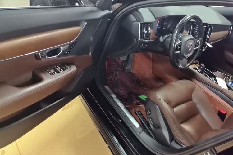Used Volvo S90 2022 B5 Zhiyi Luxury Edition Driver Seat
