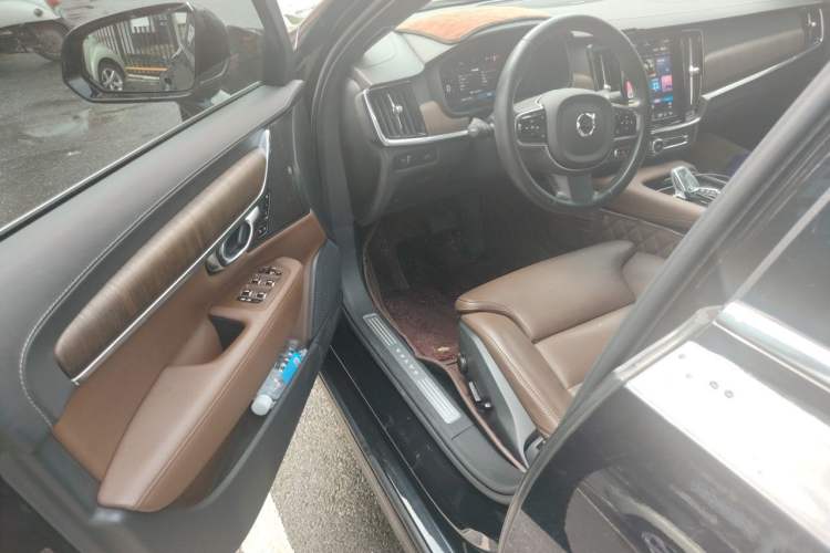 Used Volvo S90 2022 B5 Zhiyuan Luxury Edition Driver Seat
