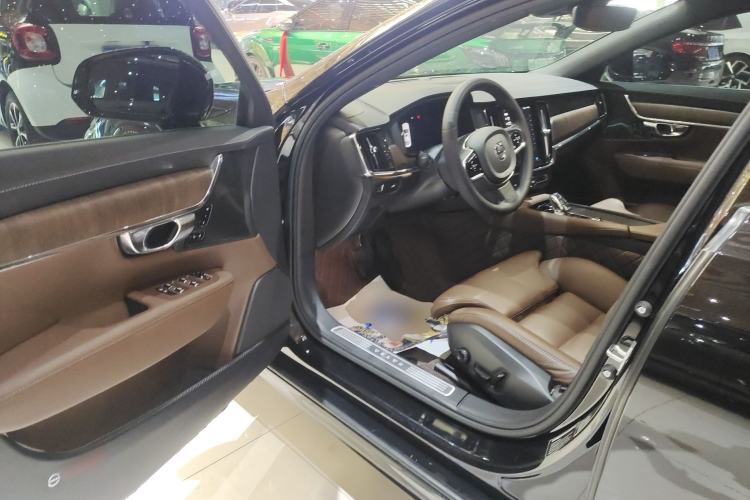 Used Volvo S90 2022 B5 Zhiyuan Luxury Edition Driver Seat