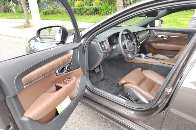 Used Volvo S90 2022 B5 Zhiyuan Luxury Edition Driver Seat