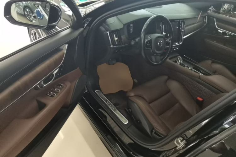 Used Volvo S90 2022 B5 Zhiyuan Luxury Edition Driver Seat