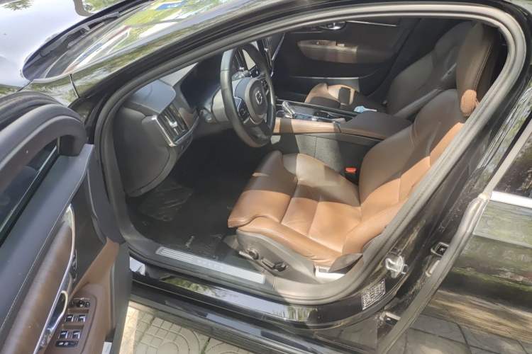 Used Volvo S90 2022 B5 Zhiyuan Luxury Edition Driver Seat
