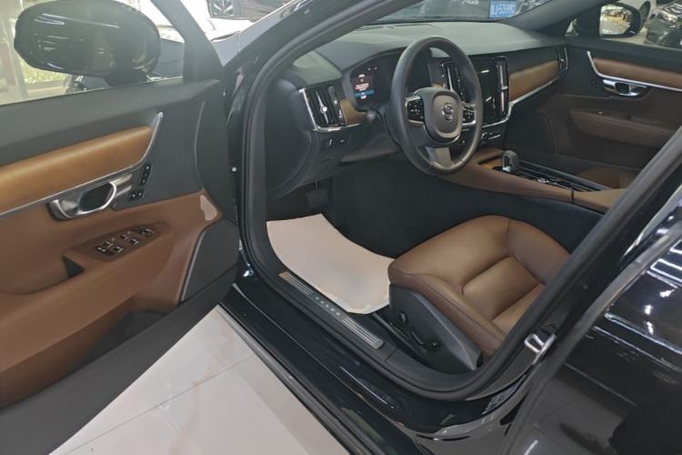 Used Volvo S90 2022 B5 Zhiyi Luxury Edition Driver Seat