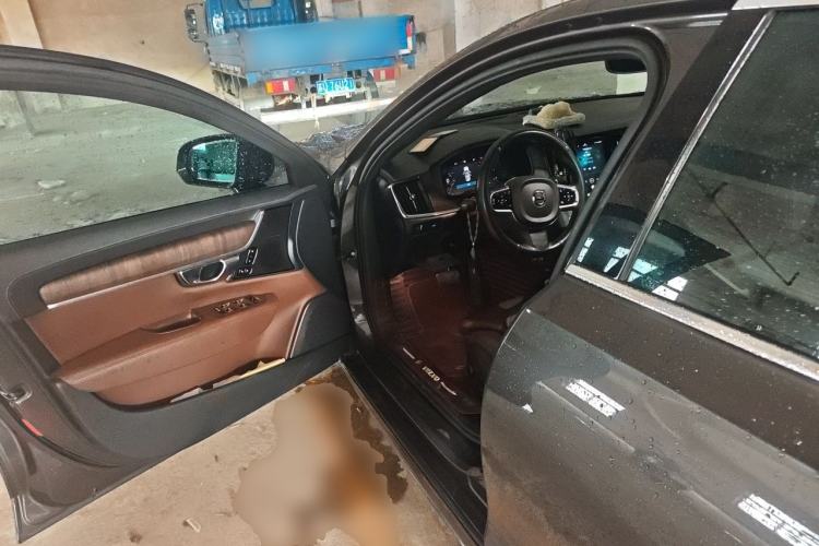 Used Volvo S90 2022 B5 Zhiyuan Luxury Edition Driver Seat