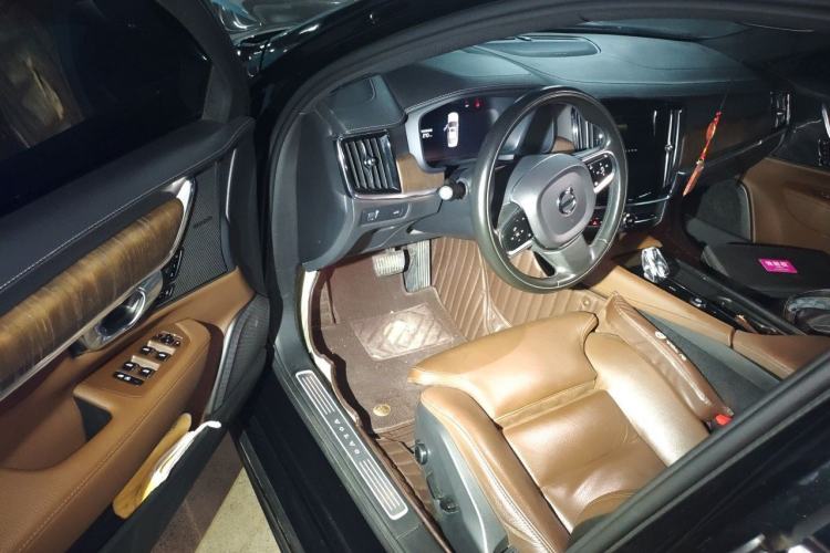 Used Volvo S90 2022 B5 Zhiyuan Luxury Edition Driver Seat