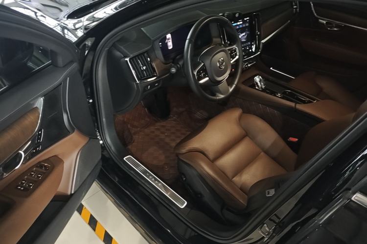 Used Volvo S90 2022 B5 Zhiyuan Luxury Edition Driver Seat