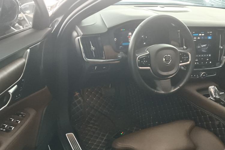 Used Volvo S90 2022 B5 Zhiyuan Luxury Edition Driver Seat