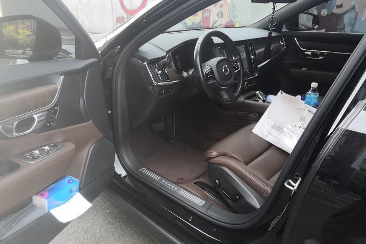 Used Volvo S90 2022 B5 Zhiyuan Luxury Edition Driver Seat