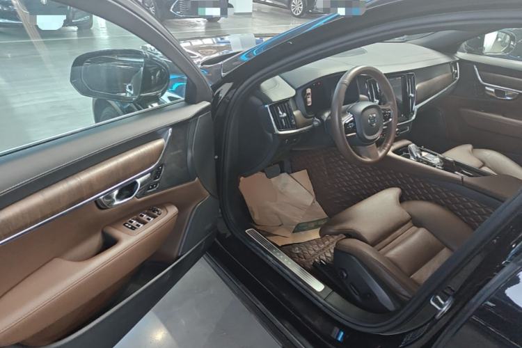 Used Volvo S90 2022 B5 Zhiyuan Luxury Edition Driver Seat