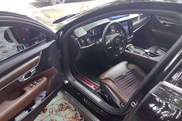 Used Volvo S90 2022 B5 Zhiyi Luxury Edition Driver Seat