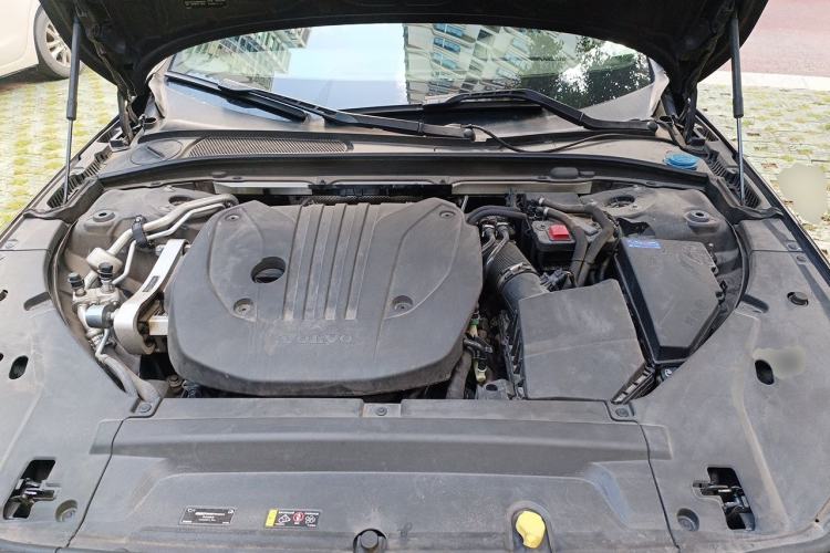 Used Volvo S90 2022 B5 Zhiyuan Luxury Edition Engine Bay