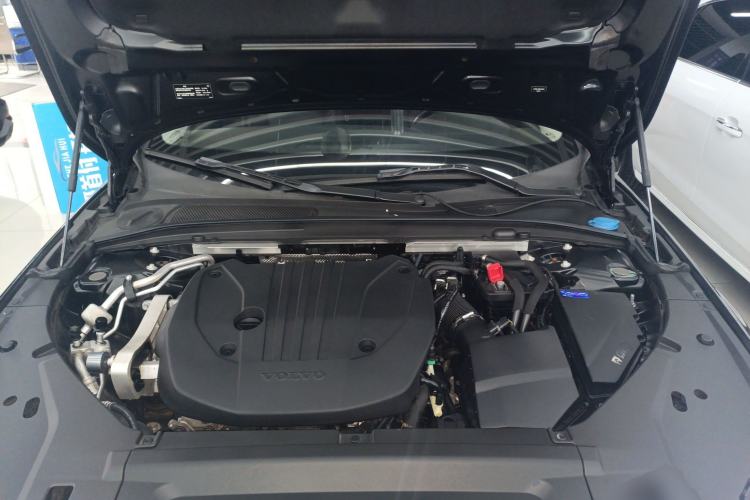 Used Volvo S90 2022 B5 Zhiyuan Luxury Edition Engine Bay