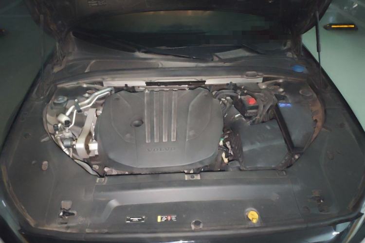 Used Volvo S90 2022 B5 Zhiyuan Luxury Edition Engine Bay
