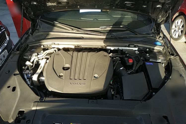 Used Volvo S90 2022 B5 Zhiyuan Luxury Edition Engine Bay