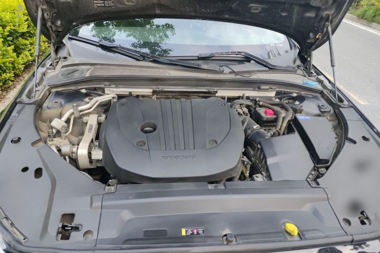 Used Volvo S90 2022 B5 Zhiyuan Luxury Edition Engine Bay
