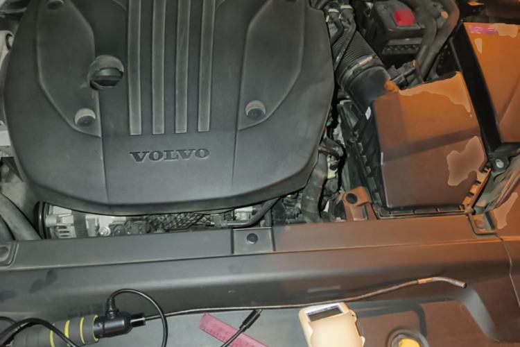 Used Volvo S90 2022 B5 Zhiyuan Luxury Edition Engine Bay