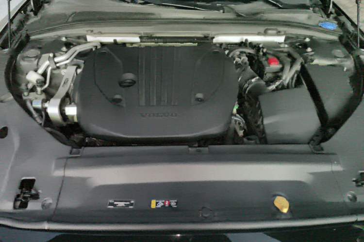 Used Volvo S90 2022 B5 Zhiyuan Luxury Edition Engine Bay