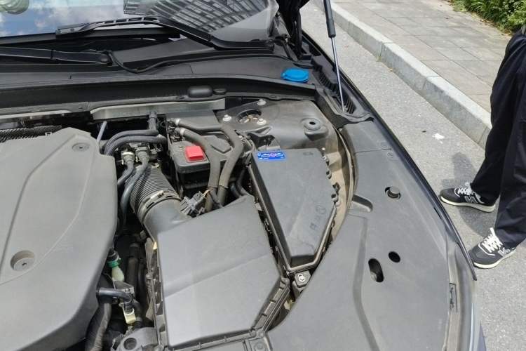 Used Volvo S90 2022 B5 Zhiyuan Luxury Edition Engine Bay Left