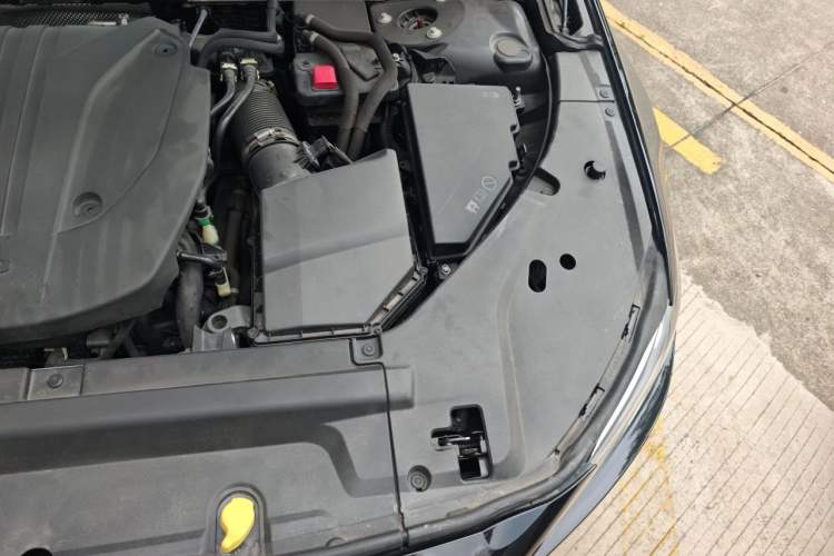 Used Volvo S90 2022 B5 Zhiyi Luxury Edition Engine Bay Left