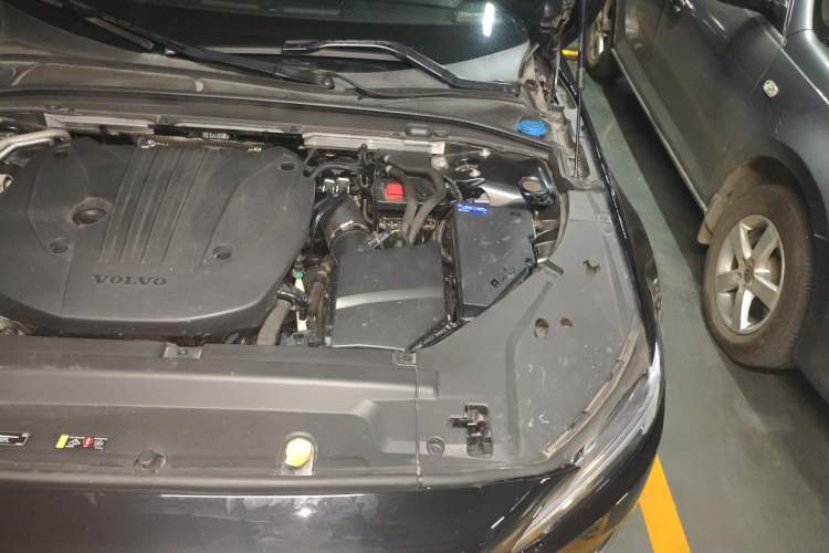 Used Volvo S90 2022 B5 Zhiyuan Luxury Edition Engine Bay Left