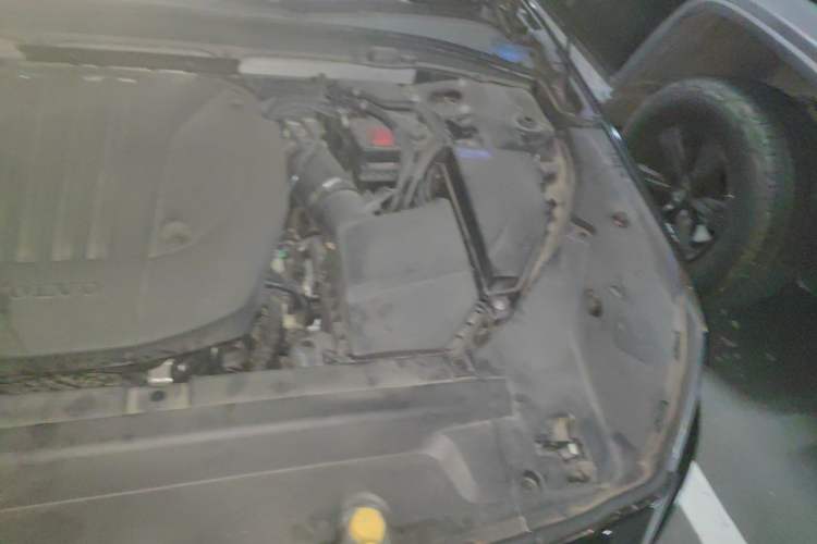 Used Volvo S90 2022 B5 Zhiyuan Luxury Edition Engine Bay Left