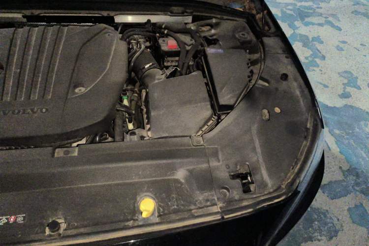 Used Volvo S90 2022 B5 Zhiya Luxury Edition Engine Bay Left