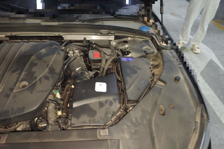 Used Volvo S90 2022 B5 Zhiyi Luxury Edition Engine Bay Left