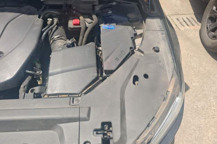 Used Volvo S90 2022 B5 Zhiyi Luxury Edition Engine Bay Left