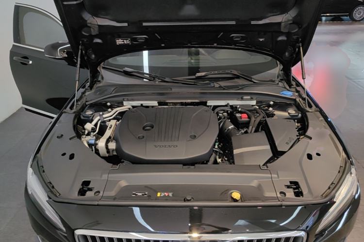 Used Volvo S90 2022 B5 Zhiyuan Luxury Edition Engine Bay