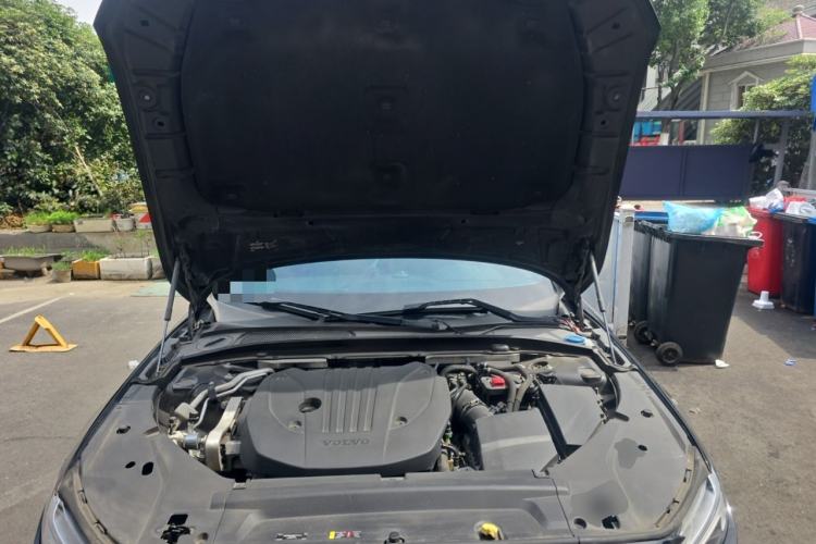 Used Volvo S90 2022 B5 Zhiyuan Luxury Edition Engine Bay