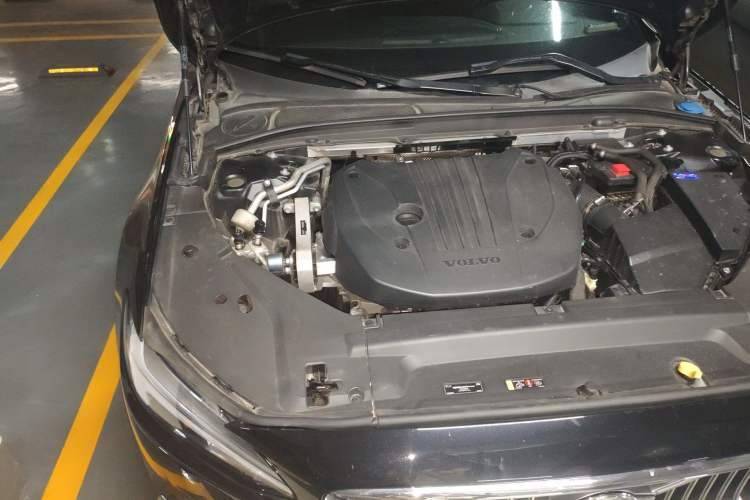 Used Volvo S90 2022 B5 Zhiyuan Luxury Edition Engine Bay Right