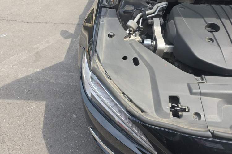 Used Volvo S90 2022 B5 Zhiyuan Luxury Edition Engine Bay Right
