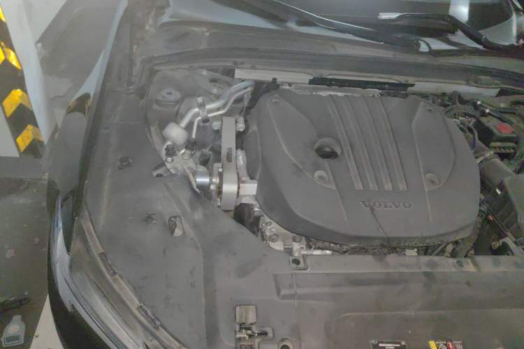 Used Volvo S90 2022 B5 Zhiyuan Luxury Edition Engine Bay Right