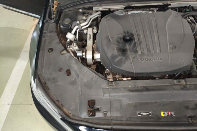 Used Volvo S90 2022 B5 Zhiyuan Luxury Edition Engine Bay Right