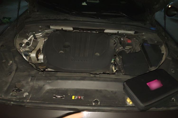 Used Volvo S90 2022 B5 Zhiyuan Luxury Edition Engine Bay