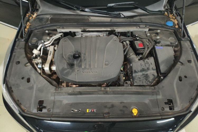 Used Volvo S90 2022 B5 Zhiyuan Luxury Edition Engine Bay