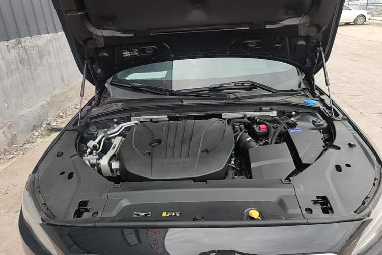 Used Volvo S90 2022 B5 Zhiyuan Luxury Edition Engine Bay