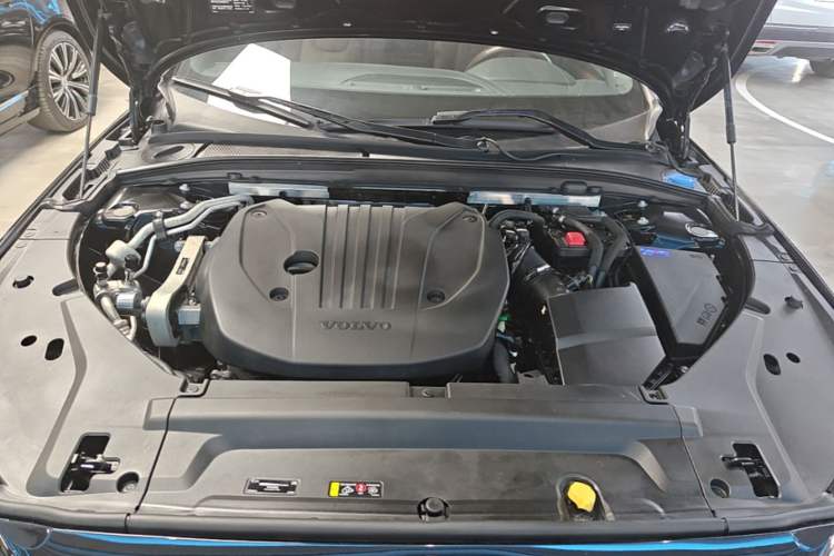 Used Volvo S90 2022 B5 Zhiyuan Luxury Edition Engine Bay