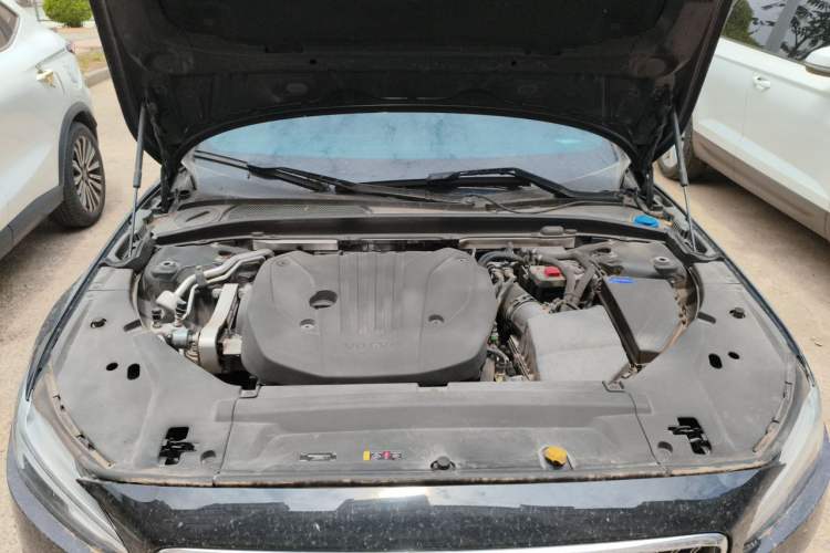 Used Volvo S90 2022 B5 Zhiyuan Luxury Edition Engine Bay