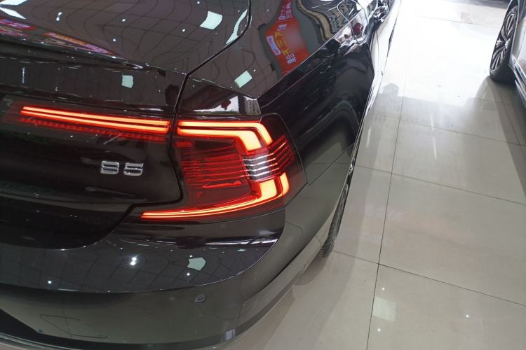 Used Volvo S90 2022 B5 Zhiyuan Luxury Edition Exterior 1